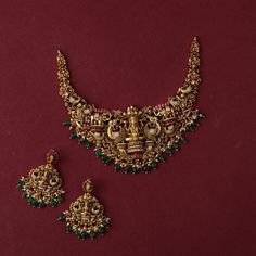 Discover Divya Nakshi Antique Silver Necklace Set | Paksha Antique Silver Jewelry Indian, Munna Bhai, Antique Necklace Gold, Temple Necklace, Wedding Jewelry Sets Bridal Jewellery, Bridal Diamond Necklace, Temple Jewelry Necklace, Antique Silver Necklace, Indian Wedding Jewelry Sets