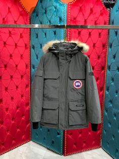 Size: XS, S, M, L, XL, XXL, XXXL It comes with Dust box, Care manual, Tag, and Paper bag.Size Guide: Goose Clothes, Canada Goose Parka, Mens Down Jacket, Man Down, Parka Coat, Bags Designer Fashion, Canada Goose, Bago, Canada Goose Jackets