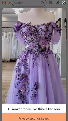 Fary Tail Prom Dress, Fairy Prom Dress Aesthetic, Enchanted Forest Dress Prom Fairy Tales, Junior Prom Dresses Corset, Fairy Ball Gown Aesthetic, Wedding Dresses With Some Color, Pretty Prom Dresses Ball Gown, Fairycore Princess Dress, Elf Inspired Dress