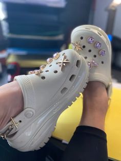 Mega Crush Clog - Crocs Croc Loafers Outfit, Croc Crush Clog, Bridesmaid Crocs, Crocs Mega Crush Clog Outfit, Coquette Crocs, Croc Charm Ideas, Cross Outfits, Crocs Inspiration, Mega Crush Crocs