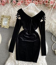 Black Velvet Dress For Date Night, Black Velvet Long Sleeve Winter Dress, Long Sleeve Velvet Dresses For Fall, Black Velvet Dress For Date Night In Fall, Elegant Long Sleeve Velvet Dress For Date Night, Chic Long Sleeve Velvet Dress, Chic Velvet Dress For Winter Date Night, Velvet Mini Dress For Winter Date Night, Fall Velvet Dress For Date Night