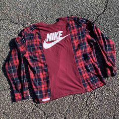 Reworked Nike shirt Fall Long Sleeve College Style T-shirt, Casual Crew Neck Shirt With Patchwork, Casual Patchwork Shirt With Crew Neck, Vintage Shirt For Fall Streetwear, Cotton Patchwork Top For Streetwear, Patchwork Cotton Tops For Streetwear, Retro Streetwear Shirt For Fall, Red Graphic Print Shirt For Fall, Casual Patchwork Shirt For Winter