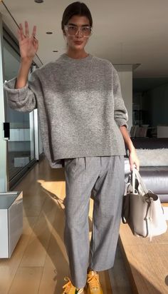 Mode Ab 50, Work Chic, Looks Chic, Winter Fashion Outfits, Office Outfits, Fall Outfits Women, Minimal Fashion, Smart Casual, Autumn Winter Fashion