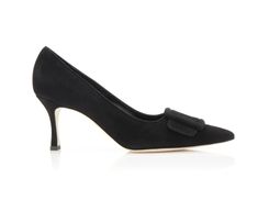 Manolo Blahnik Black, Catwalk Collection, Black Suede Pumps, Suede Pumps, Mid Heel, Manolo Blahnik, Cow Leather, Black Suede, Style Icons