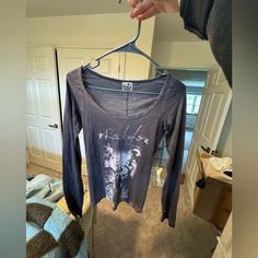 Nwt Distress And Intentional Holes Throughout Grey / Wash Style Color Motorcycle Skull Photo On Front Smoke Free Home Grey Wash, Winter Fits, Fancy Dresses, Long Sleeve Tees, Womens Tops, Tops & Tees, Grey, Long Sleeve, Dresses