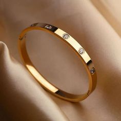 Brand New! Beautiful Goldstone Bangle With Rhinestone Detail. Kadas For Women Gold, Kada Designs Gold For Women, Ladies Kada Gold, Kada Bangles Gold Design, Diamond Bangles Design, Gold Kada Design For Women, Bangles Jewelry Designs Gold, Bangle Models, Kada For Women