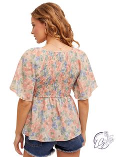 Add a touch of bohemian flair to your wardrobe with our Boho Blossom Flutter Sleeve Peplum Top! This top features flutter sleeves, a smocked floral print, and a feminine peplum design. Perfect for pairing with your favorite jeans or skirt, it's versatile and stylish. Elevate your look with this must-have top! Material: 97% Polyester, 3% Spandex Floral Pattern Fabric, Peplum Designs, Printed Peplum Top, Smock Blouse, Curvy Shorts, Peplum Styling, Unique Top, Chic Blouses, Curvy Jeans