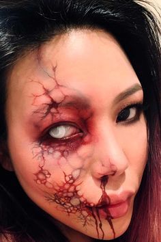 Vampire Makeup Ideas, Halloweenský Makeup, Drag Make-up, Creepy Halloween Makeup, Vampire Makeup, Makeup 101, Horror Makeup, Zombie Makeup