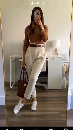 Chique Outfit, Casual Chic Outfits, Casual Work Outfits Women, Mode Zara, Casual Outfit Inspiration, Business Casual Outfits For Work, Casual Day Outfits, Elegante Casual, Classy Work Outfits