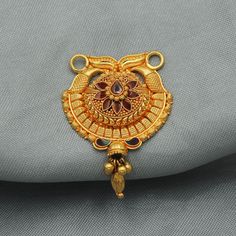 22 karat yellow gold handmade excellent tribal vintage design handmade pendant amulet jewelry wedding jewelry from rajasthan india. Gold Purity- 22k yellow Gold Weight - 4.6 grams approx Length - 3.5 cm Width - 2.5 cm click to see more- https://www.etsy.com/shop/morvijewels?ref=seller-platform-mcnav Yellow Gold Chandbali Jewelry For Puja, Yellow Gold Meenakari Jewelry For Puja, Yellow Gold Jewelry For Puja Diwali, Yellow Gold Jewelry For Diwali Puja, 22k Gold Pendant Jewelry For Diwali, 22k Gold Temple Jewelry Round Pendant, 22k Gold Chandbali Jewelry For Puja, 22k Gold Chandbali For Puja, Yellow Gold Round Pendant Jewelry For Diwali