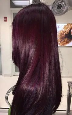 Hair Colour Styles, Pelo Color Borgoña, Rose Blonde Hair, Violet Hair Colors, Dark Purple Hair, Strawberry Blonde Hair Color