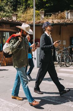 Spring 2025, The Best Street Style, Best Street Style, Cool Street Fashion, A Horse, Sabrina Carpenter, Fashion Photo, Cowboy Hats