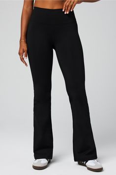 Boost PowerHold® High-Waisted Flare Pant Fabletics black female Activewear >> Womens >> Bottoms >> Pants & Joggers >> Yoga Pants PowerHold regular Everyday 4-Way Stretch/Hidden Pockets/Moisture-Wicking/UPF Protection Athletic Flare Pants Outfit, Black Yoga Pants Outfit, Female Activewear, High Waisted Flare Pants, Black Yoga Pants, Flared Leggings, Flare Pant, Yoga Pants Outfit, Compression Pants