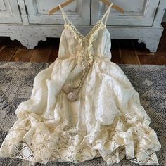 #ad Find ideas�and inspiration for S New Boho Cream Lace Midi Festival Summer Dress Vtg 70s Ins Womens Size SMALL, Summer Clothing Cottagecore Dresses For Summer Parties, Cottagecore Summer Party Dresses, Casual Summer Party Vintage Dress, Casual Vintage Dress For Summer Party, Vintage Cotton Mini Dress For Beach, Vintage Cotton Mini Dress For Summer, Vintage Cotton Mini Dress With Ruffles, Vintage White Dress For Spring Party, Vintage White Ruffled Mini Dress