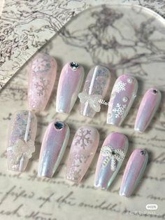 Nail Xmas, Sanrio Nails, Adorable Nails, Inspiration Nails, Fake Nails Designs, Jewelry Knowledge, Nail Box, Pretty Nail Art Designs, Fancy Makeup