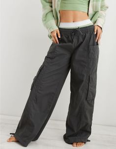 Aerie High Waisted Go-For-It Baggy Cargo Pant Boho Fits, Baggy Cargo Pants, Cargo Pants Outfit, Stretchy Pants, Cargo Pants Women, Go For It, Pantalon Cargo, Cargo Pant, Mode Style