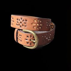 Brown Belt With Flowers Cutout Design, With Gold Buck. Ladies Please Measure, This Belt Is 31.5 Inches Long! Thick Brown Belt, Belt Buckles Womens, Cute Belts For Women, Brown Belt Aesthetic, Vintage Brown Belt, Cottagecore Belt, 70s Belts, Fall Belts, Hippie Belts