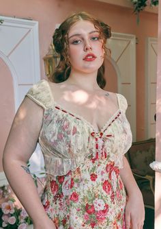 Curve & Plus The Blossom Of Wealth Dress Plus Size Cottagecore Fashion, Plus Size Vintage Fashion, Plus Size Cottagecore, Hippie Dresses Boho, Plus Dress, Chubby Fashion, Cottagecore Outfits, Plus Size Vintage, Whimsical Fashion