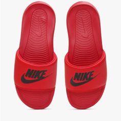 These Nike Men's Slide Sandals Feature A New, Softer Foam And Mechanical Cushioning That Delivers Unbelievable Responsiveness And Lasting Comfort. Brand New With Original Box And Tags. Same Day Shipping. Mens Slide Sandals, Blue Flip Flops, Nike Benassi, Nike Slides, Mens Slides, Outdoor Men, Blue Sandals, Slides Shoes, Green Camo