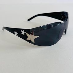 y2k 2000s vintage style black gray frameless star sunglasses black frame with a dark frameless lens these glasses are unisex  UVA UVB protection Brand new  Shipping Available #sunglasses #shades #sunnies #fashion Star Sunglasses Aesthetic, Sunglasses 2000s, 2000s Sunglasses, Star Sunglasses, Accessories Y2k, 80s Sunglasses, Vintage Designer Bags, Y2k Sunglasses, Black Y2k