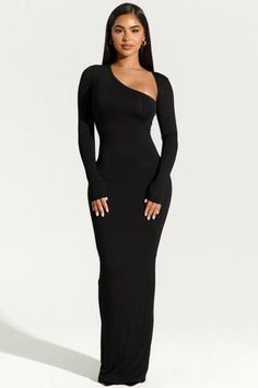 The Eclipse Elegance One-Shoulder Slim-Fit Maxi Dress is a masterpiece of modern sophistication. This sleek black dress features an asymmetric one-shoulder design that adds a touch of contemporary flair to a classic silhouette. The form-fitting cut beautifully contours your figure, while the long sleeves offer a balanced elegance. Perfect for formal events, upscale dinners, or any occasion where you want to make a refined statement. Pair it with minimalist jewelry and stiletto heels for a look that's effortlessly chic and timeless. Long Bodycon Dress Outfit, Bodycon Long Dress, Body Con Dress Outfit, Fitted Maxi Dress, Dress Women Elegant, Long Bodycon Dress, Bodycon Maxi Dresses, Asymmetrical Neckline, Long Sleeve Maxi