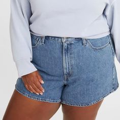 Levi’s High Waisted Mom Plus Size Shorts 100% Cotton Size 20w Levis Women Jeans, Womens Jean Shorts, Mid Length Shorts, American Denim, Frayed Denim, Mid Rise Shorts, Distressed Jean Shorts, Denim Cutoffs, Levi’s 501