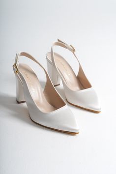 Ivory Satin Bridal Shoes, Slingback Bride Shoes, Ivory Wedding Shoes, Women's High Heels, Bridal Block Heels, High Slingback Shoes - Etsy Bridal Block Heels, Ivory Bridal Shoes, Ivory Pumps, White Block Heels, Ivory Wedding Shoes, Heels High, Womens Pumps, Bride Accessories, White Pumps