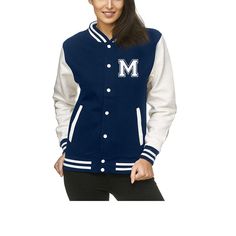 🔥 Bright prospects for old schoolers🔥 💋 This loosely cut college jacket from EZYshirt is particularly impressive because of its authentic look: but also because of the selection of great colors! 💋 Personalize your baseball jacket with initials or numbers.💋 💋 You can also receive the jacket without personalization 💋 Cool college style for the transitional period Varsity Jacket With Team Name For Game Day, Game Day Varsity Jacket With Team Name, Game Day Long Sleeve Varsity Jacket With Team Name, Fall College Style Varsity Jacket With Letter Patch, Hooded Cotton Varsity Jacket, Winter Cotton Varsity Jacket With Letter Patch, Casual Varsity Jacket With Letter Patch, Varsity Jacket With Letter Patch, Long Sleeve Varsity Jacket With Letter Patch