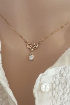 Dainty 14k Gold Necklace #bridlenecklace #pearlependant #14kbridlenecklace #goldandpearle #boho #bridalnecklace Elegant Gold Pendant Bridal Necklace, Elegant Pendant Chain Necklace For Wedding, Elegant Wedding Pendant Chain Necklace, Elegant Gold Bridal Necklace With Clavicle Chain, Elegant Gold Pendant Charm Necklace, Elegant 14k Gold Chain Necklace For Wedding, Elegant 14k Rose Gold Chain Necklace, Elegant Rose Gold Chain Necklace For Wedding, Dainty Gold Jewelry With Elegant Design