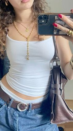 Belt Outfit Aesthetic, Back To School Outfit, Jewelry Lookbook, Cute Top, Mode Inspiration, School Outfit, Gold Jewellery