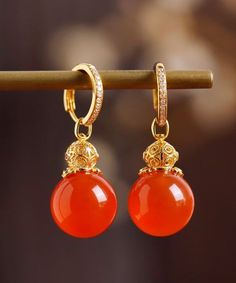 Art Red 18K Gold Inlaid Agate Drop EarringsMade of fine 18K Gold Inlaid Agate.Measurement: 2.5cm/0.975" * 1cm/0.39". Matches easily with daily hairstyle, dresses & Shirts Daily Hairstyles, Earrings Art, Tassel Drop Earrings, Magnolia Flower, Shoe Art, Black Side, Rainbow Print, Stone Rings, Agate