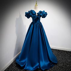 Royal Blue Satin Prom Dress, Wedding Princess Dress, Princess Evening Dress, Yule Ball, Satin Evening Dresses, Vintage Princess, Beautiful Prom Dresses, Prom Formal, Princess Wedding Dresses