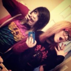 #scene Emo Best Friends, 2010s Emo, Emo Friends, Scene Tumblr, 2010 Emo, 2000s Internet, Tumblr Emo, Scene Friends, 2010s Style