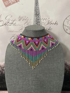 Beautiful artisanal necklace handmade by Mexican artisans. Handmade Bohemian Choker Necklace, Unique Boho Collar Jewelry, Unique Boho Collar Jewelry As Gift, Unique Boho Collar Necklace As Gift, Festival Choker Necklace With Unique Variations, Unique Boho Collar Necklace For Gift, Unique Festival Choker Necklace, Artisan Beaded Chain Necklace, Bohemian Handmade Pendant Bib Necklace