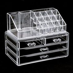 The ultimate makeup storage box is ideal for organizing and displaying your makeup and cosmetics. Specifications: Color: Clear Material: Acrylic Dimension: 9.4 x 7.5 x 5.9in / 24 x 19 x 15cm Size of E Clear Acrylic Makeup Organizer, Rangement Makeup, Penyimpanan Makeup, Drawer Desk, Acrylic Organizer Makeup, Makeup Storage Box, Make Up Organiser, Cleaning Storage