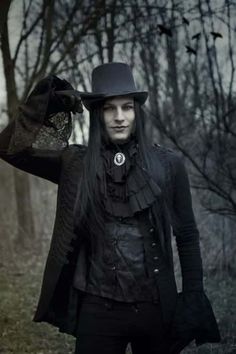 Goth Guy, Gothic Mode, Goth Guys, Gothic Men, Goth Outfit, Goth Boy, Goth Look, Gothic Vampire, Romantic Goth