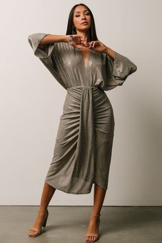 Ciara Ruched Midi Dress | Silver Metallic Semi Formal Dresses Curvy, Shoes For Grey Dress, Cocktail Dress Classy Plus Size, Metallic Party Dress, Metallic Midi Dress, Cheap Wedding Guest Dress, Mid Size Wedding Guest Outfit, Curvy Cocktail Outfit, Modest Semi Formal Dresses