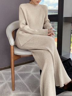 Plus Size Loose Plain Crew Neck Urban Sweater | stylewe Knitted Two Piece, Urban Sweater, Plus Size Pullover, Sleeveless Long Dress, Beach Maxi Dress, Printed Long Dresses, Plus Size Sweaters, Daily Style, Sweater Pants