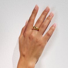 Dôme stacking ring in 18k gold vermeil. 18k gold vermeil (.925 sterling silver) 6mm width Domed Ring, Jewelry Online Shopping, Stacking Rings, Rhodium Plated, Gold Vermeil, Jewelry Shop, 18k Gold, 925 Sterling Silver, Engagement Rings