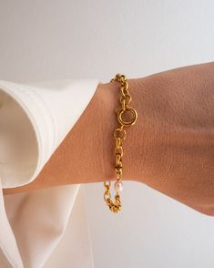 Gold Chain Pearl Bracelet with Toggle Clasp Length: approx. 7 inches 18K Gold plated Stainless Steel Water Resistant Timeless Yellow Gold Metal Chain Bracelet, Gold Plated Bracelet With Toggle Clasp, Gold Metal Bracelet With Toggle Clasp, Timeless Gold Link Bracelet With Lobster Clasp, Yellow Gold-plated Bracelet With Toggle Clasp, Yellow Gold Plated Bracelet With Toggle Clasp, Classic Gold-tone Bracelets With Toggle Clasp, Gold-tone Bracelets With Spring Ring Clasp For Gifts, Gold-tone Bracelet With Spring Ring Clasp For Gift