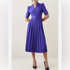 Karen Millen Casual Style Flared Dress Medium Short Sleeves Purple Color Size 2 Condition New With Tags Retail Price 299. B1#17 Purple Clothing, Kate Middleton Dress, Karen Millen Dress, Lawyer Fashion, Work Fits, Purple Outfits, Belted Midi Dress, Flared Dress, Dress Medium