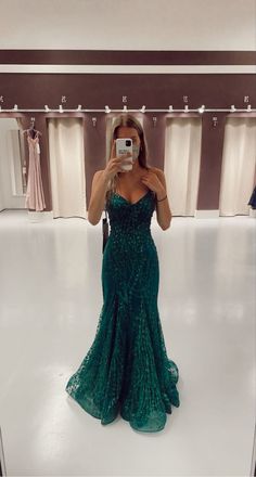 Mermaid V Neck Dark Green Prom Dress Stunning Evening Dress Emereld Prom Dress, Mermaid Formal Dresses, Dark Green Prom Dress, Green Prom Dress Long, Senior Things, Emerald Green Prom Dress, Prom Dress Inspo, Matric Dance, Green Prom