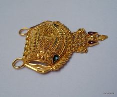 "TRADITIONAL DESIGN 20k GOLD PENDANT NECKLACE FROM RAJASTHAN INDIA, GREAT HANDMADE DESIGN, MADE OF SOLID 20 CARAT YELLOW GOLD, GOOD FOR JEWELLERY COLLECTION. Height max. - 3.6 cm(1.41\") width max.- 3.1 cm(1.22\") weight - 4.8 grams Material - 20k solid yellow gold." Yellow Gold Pendant Temple Necklace For Festive Occasions, Traditional Yellow Gold Temple Necklace With Pendant, Festive Yellow Gold Pendant Temple Necklace, Yellow Gold Temple Necklace With Pallu As A Gift, Festive Gold Locket Jewelry, Traditional Yellow Locket Jewelry, Traditional Temple Necklace With Locket For Wedding, Gold Temple Necklace With Locket For Wedding, Gold Locket Temple Necklace For Weddings