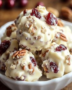 Indulge in these delicious White Chocolate Cranberry Pecan Clusters! Perfectly festive and irresistibly sweet. A holiday must-try! #HolidayTreats #Cranberry #WhiteChocolate #Nuts #FestiveEats Pecan Clusters Recipe, White Chocolate Tart, Pecan Clusters, Cookie Monster Cookies, Easy To Make Snacks, Dark Chocolate Cookies, Dessert Platter, White Chocolate Cranberry, Candy Recipes Homemade