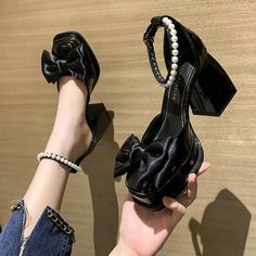 Shipping: Worldwide Express Shipping AvailableDelivery time: 7-15Days Fast ShippingReturns: Fast refund, 100% Money Back Guarantee.Brand Name: TangDuoYaOrigin: Mainland ChinaUpper Material: PUToe Shape: Square ToeWith Platforms: YesPlatform Height: 3-5cmHeel Height: Super High (8cm-up)Heel Type: Square heelPump Type: BasicStyle: sweetFashion Element: ShallowSeason: Spring/AutumnOutsole Material: Rubberis_handmade: YesPattern Type: SolidInsole Material: PUOccasion: CasualModel Number: 3.17-47Gend Bows Fashion, Thick Heels Pumps, Handmade Shoes Women, Mary Jane Platform Shoes, Bow Fashion, Basic Shoes, Kawaii Shoes, Funky Shoes, Spring Sandals