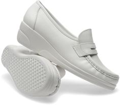 I want!!  The Pennie in White from Nursemates.com Office Slip-ons With Rubber Sole, Casual Slip-resistant Slip-ons For Work, Casual Workwear Slip-ons With Slip-resistant Sole, Cushioned Office Slip-ons, Workwear Slip-ons With Removable Insole, Slip-on Slip-resistant Loafers For Work, Slip-resistant Slip-on Loafers For Work, Cushioned Slip-on Slip-ons For Work, Office Slip-ons With Textured Sole