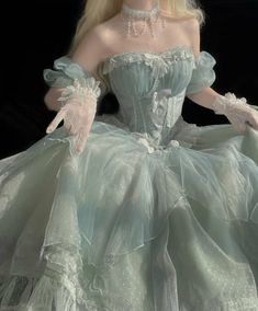 Prom Dress Inspiration, Fantasy Gowns, Dress Aesthetic