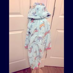 Girl’s Pajama Cute Winter Onesie For Sleepovers, Cute Onesie For Pajama Party, Long Sleeve Onesie For Sleepover, Cute Light Blue Sleepwear For Sleepover, Blue Onesie For Winter Sleepover, Blue Long Sleeve Onesie For Sleepover, Cute Blue Onesie For Sleepover, Blue Winter Onesie For Sleepovers, Blue Winter Onesie For Sleepover