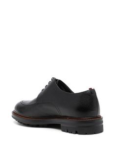 black leather round toe front lace-up fastening branded insole flat leather sole Derby Oxfords With Branded Insole And Calf Leather, Calf Leather Oxfords With Branded Insole For Derby, Calf Leather Lace-up Shoes With Textured Sole, Black Brogue Lace-up Shoes For Derby, Calf Leather Lace-up Shoes For Derby With Textured Sole, Modern Lace-up Leather Shoes For Derby, Calf Leather Lace-up Derby Shoes With Round Toe, Calf Leather Low-top Lace-up Shoes With Textured Sole, Low-top Calf Leather Lace-up Shoes For Derby