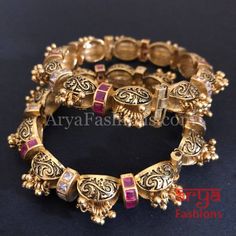 Sabiha Bridal Kundan Bracelet Set/Rajwadi Kundan Jadau Kada with Ruby/Kundan stones Features: Made in Brass with 22 Karat Gold polish Pair of 2 Bangles Thickness: Approx .85 Inches Openable Bangles/Kadas Made with very high quality Kundan Stones with Ruby Pink semi-precious stones. Authentic Pakistani/Punjabi Bangles/Kada set Screw Closure Rajasthani Kada, Rajasthani Bangles, Rajwadi Bangles, Rajasthan Jewellery, Indian Wedding Rings, Dreamscape Architecture, Ruby Bangles, Bridal Jewellery Inspiration, Anklet Designs